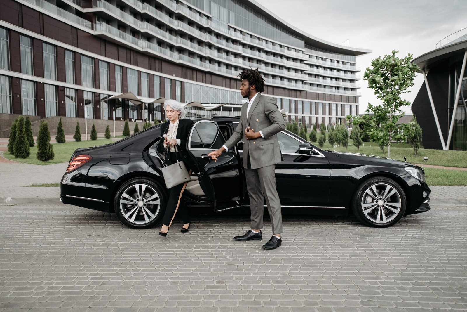 Chauffeur for Corporate Travel